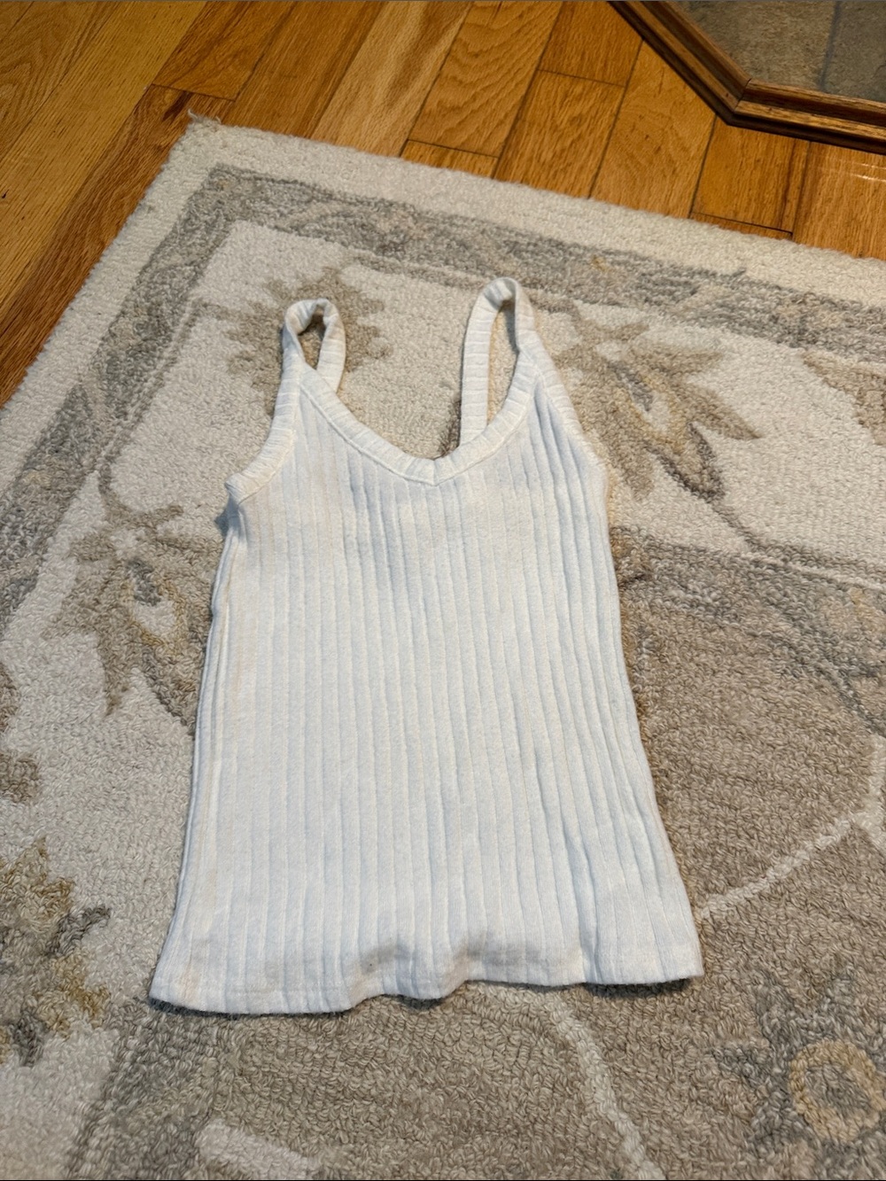 American Eagle Outfitters Cream Ribbed V-Neck Tank